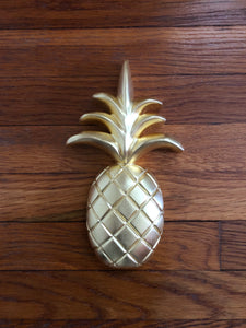 gold pineapple hospitality